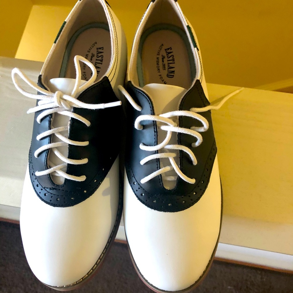 Eastland Women’s Oxford Shoes
